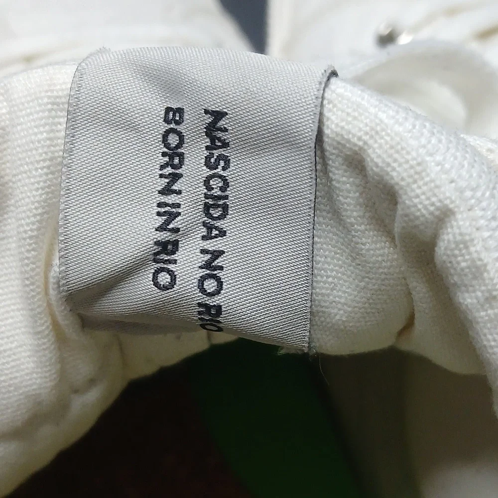 Cariuma OCA‎ High Sneakers Mens 11 White Christmas Tacos Holiday Canvas High Top